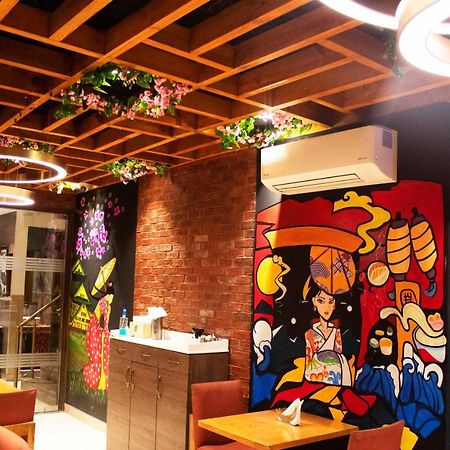 Wongdhen House Hotel New Delhi Exterior photo