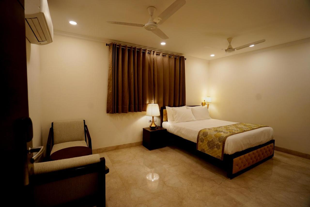 Wongdhen House Hotel New Delhi Exterior photo