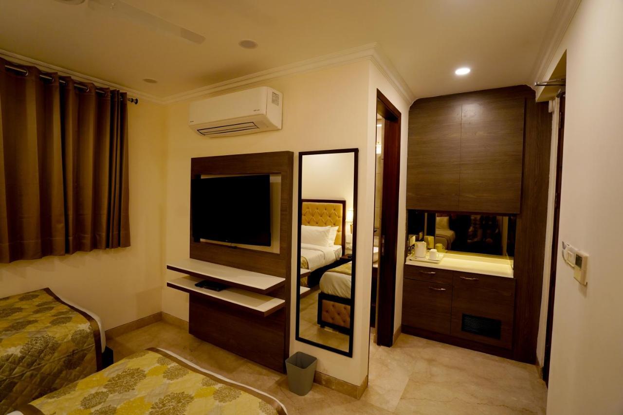 Wongdhen House Hotel New Delhi Exterior photo