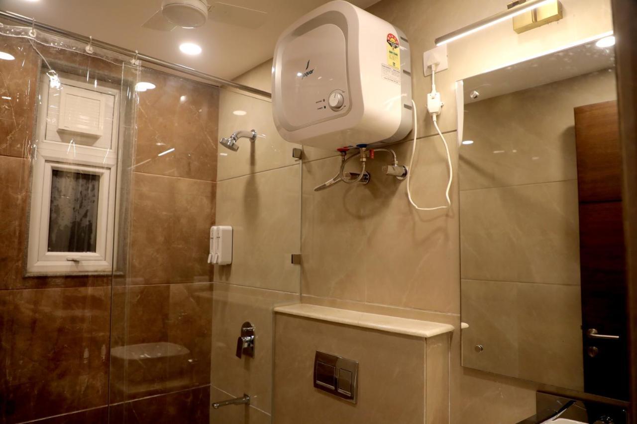 Wongdhen House Hotel New Delhi Exterior photo