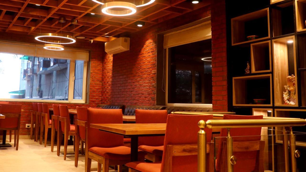Wongdhen House Hotel New Delhi Exterior photo